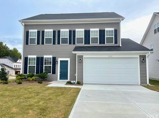 1401 Queen Trigger Dr, Fuquay Varina, NC 27526