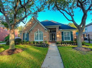 4503 Sterling Wood Way, Houston, TX 77059