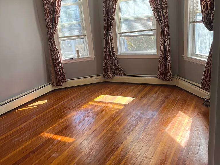 132 Homes Ave #3 — Photo 7