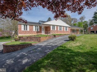 1000 Beech Rd, Wallingford, PA 19086
