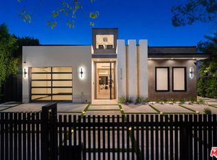 5216 Etiwanda Ave, Tarzana, CA 91356