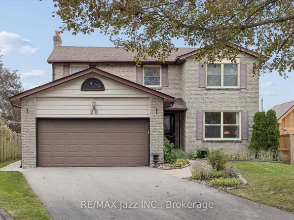 28 Jubilee Ct, Whitby, ON L1N 6R3