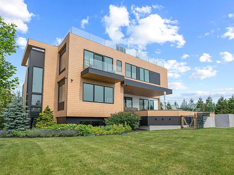 8 Middle Pond Ln — Photo 27