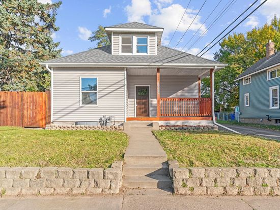 1069 Case Ave, Saint Paul, MN 55106