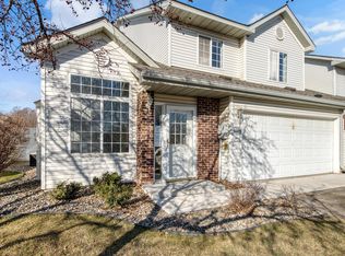 3615 Genevieve Ave N, Oakdale, MN 55128