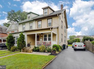 619 Old Lancaster Rd, Bryn Mawr, PA 19010