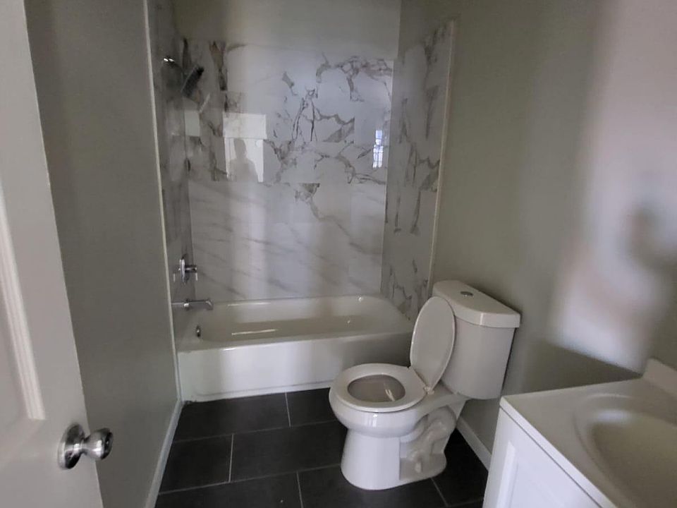 1st image of 6 Baldwin Ave #11186232