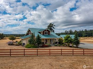 45 Holly Berry Road, Coupeville, WA 98239
