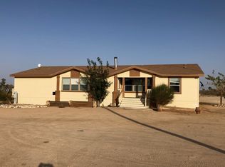 12169 Wolf Dr, Phelan, CA 92371