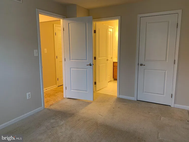 7449 Singers Way — Photo 7