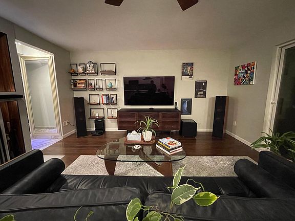 5th image of 8642 164th Ave NE #B206