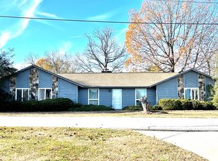 127 Bridgepoint Rd, Greenwood, SC 29649