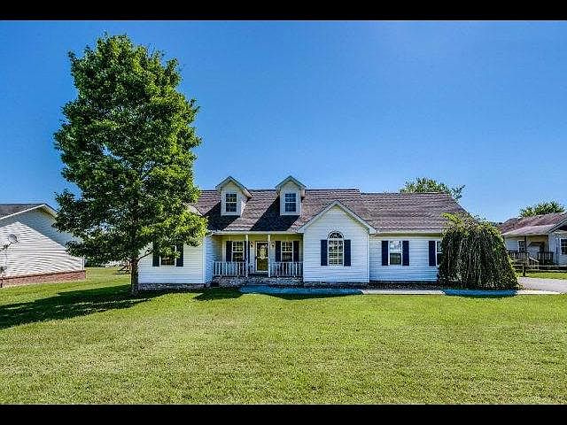 2nd image of 2816 Paran Pointe Dr