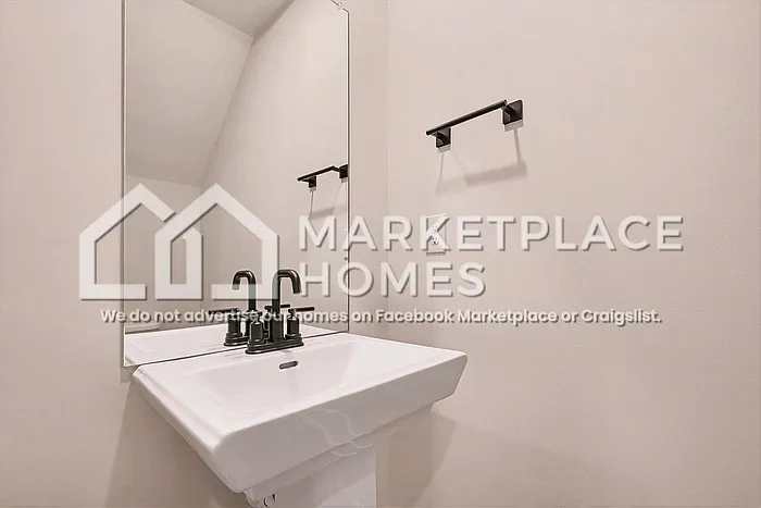 4025 Norman Dr — Photo 12