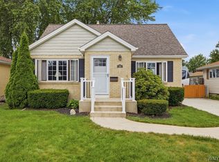 16 Patricia Dr, Tonawanda, NY 14150