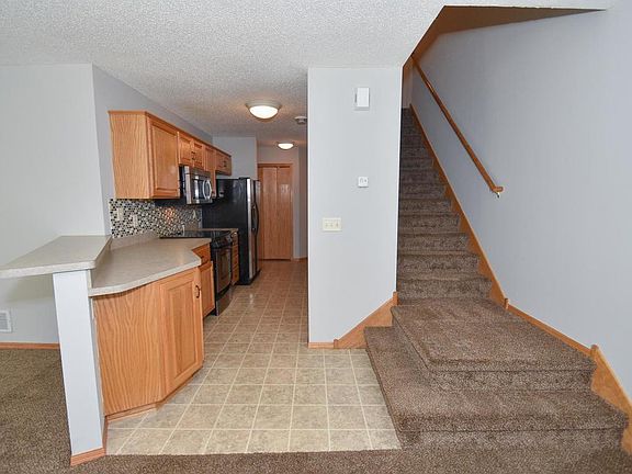 5th image of 15416 Sodium St NW