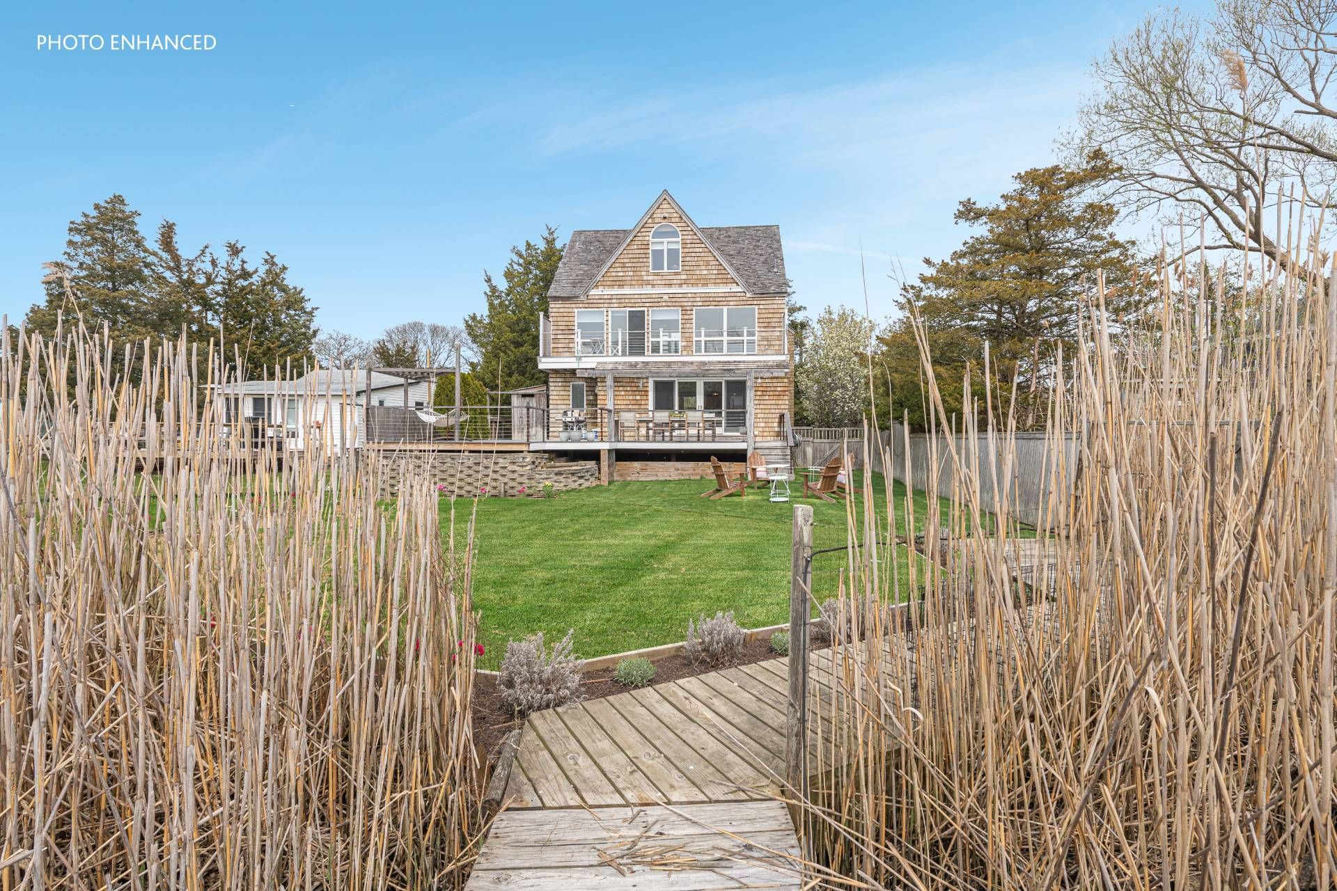 61 Shore Rd, Southampton, NY 11968 Out East