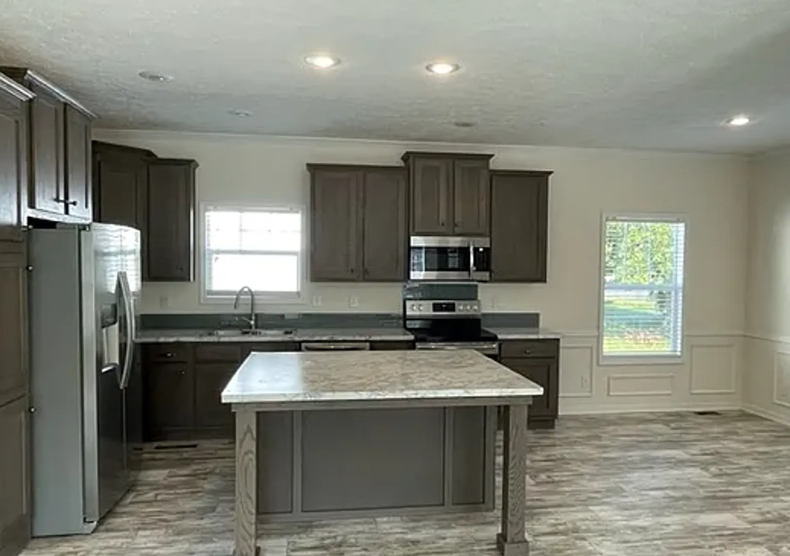 Coming Soon! 3 BR/2BA | Newly Renovated Single Family Home | Private Driveway Parking | In Rock H... — Photo 4