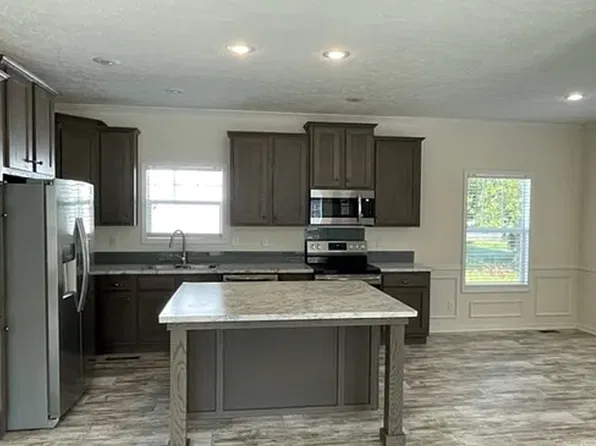 379 Blanche Cir, Rock Hill, SC 29730