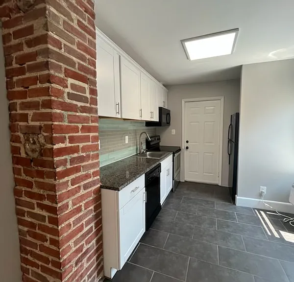 304 Broadway St #201 — Photo 1