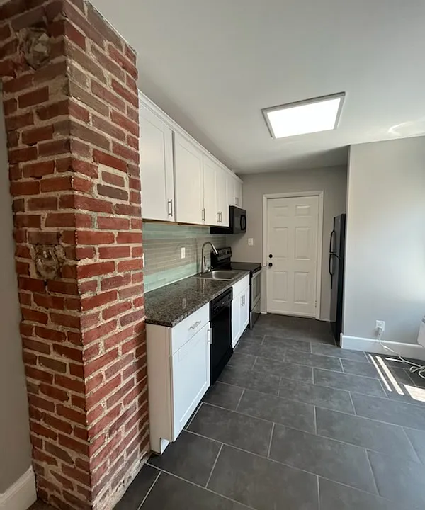 304 Broadway St #201