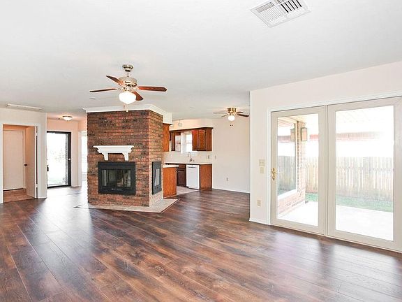 5th image of 8504 SW 36th St