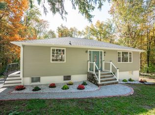 15 Fairmont Rd, Mahopac, NY 10541