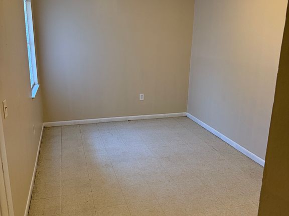 4th image of 3212 Crystal Hills Loop S #3212