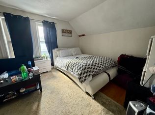 263 River St #4, Waltham, MA 02453