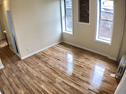 Rented by Lang Realty LLC | media 13