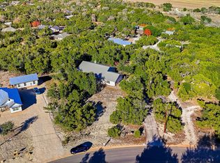 1095 Stallion Springs, Fischer, TX 78623