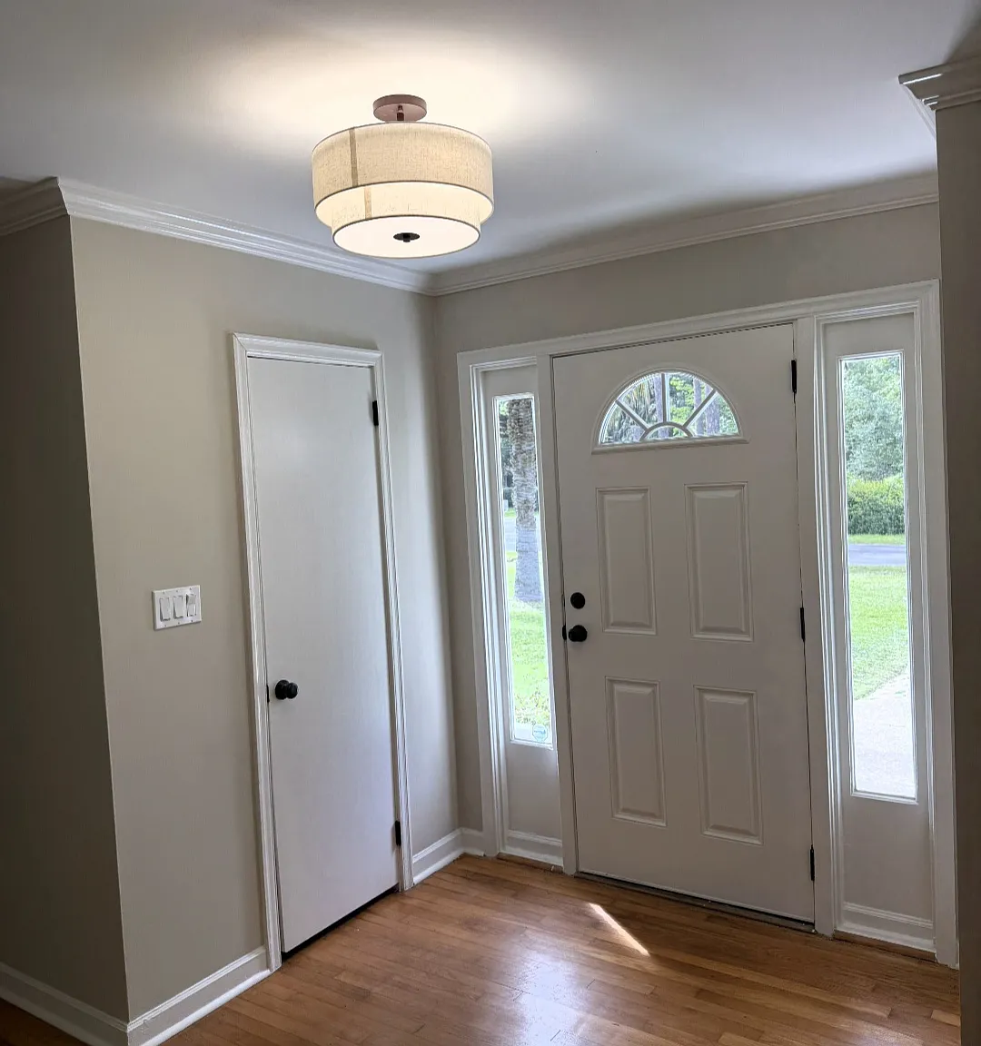 600 W Park Ave — Photo 2
