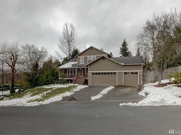 2nd image of 27522 NE 140th Pl