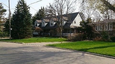 2nd image of 10 Blaine Dr