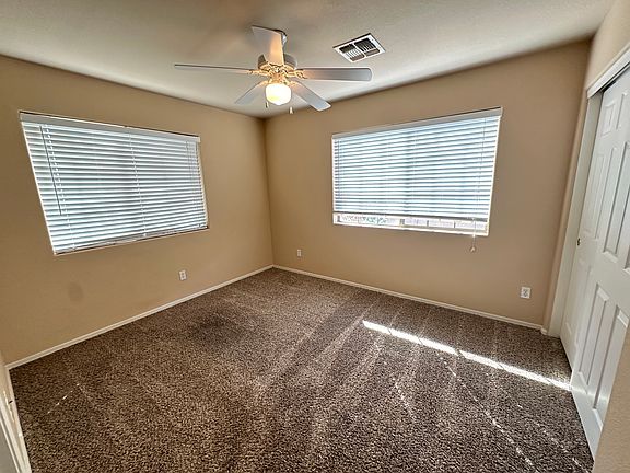 2nd image of 2834 E Tracy Ln Unit 1