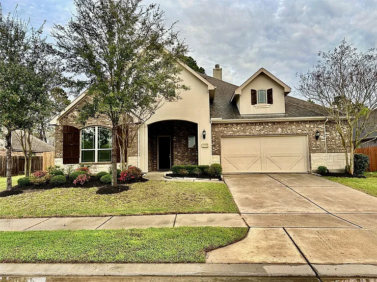 13326 Lake Chesdin Rd — Photo 1