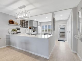 15 SE 13th St APT D2, Boca Raton, FL 33432