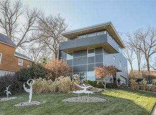 2100 Madison Ave, Kansas City, MO 64108