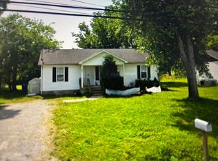 604 Oakdale St, Manchester, TN 37355