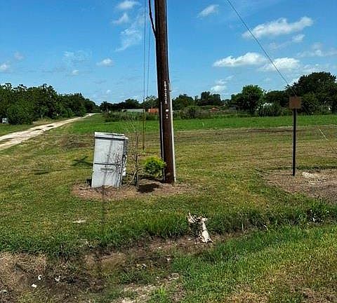 4th image of 31 Hunters Ln