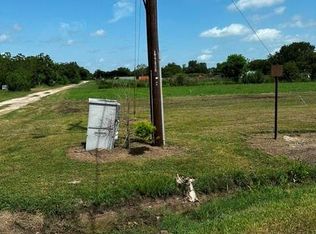 Hunters Ln, Eagle Lake, TX 77434