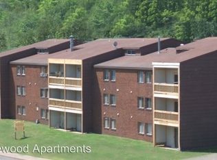 607 Kenwood Ave APT 207, Duluth, MN 55811