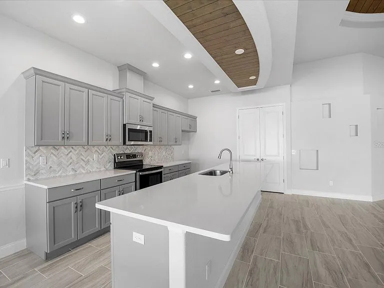 60 Del Palma Dr — Photo 17