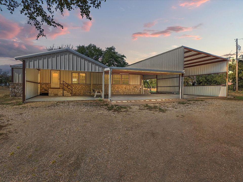 1st image of 1321 County Road 313 Spur