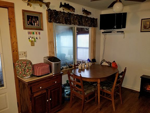 4th image of 1885 E Bills Lake Ln