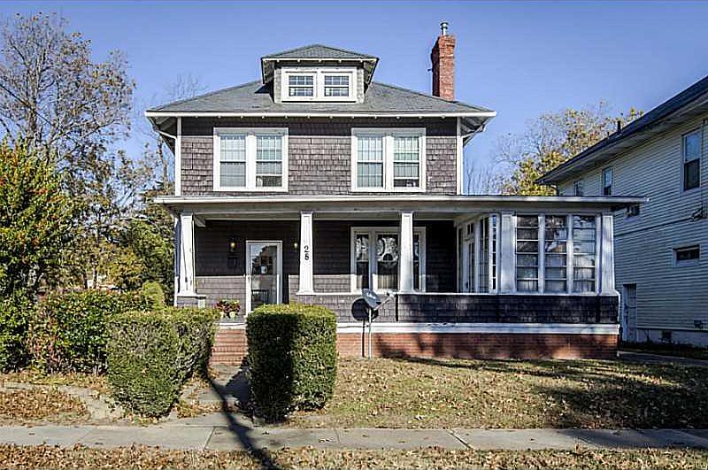 1st image of 28 Park Ave