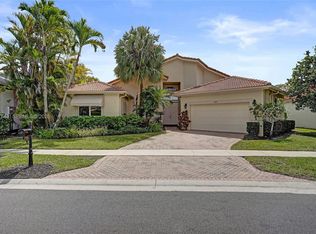 10800 Haydn Dr, Boca Raton, FL 33498
