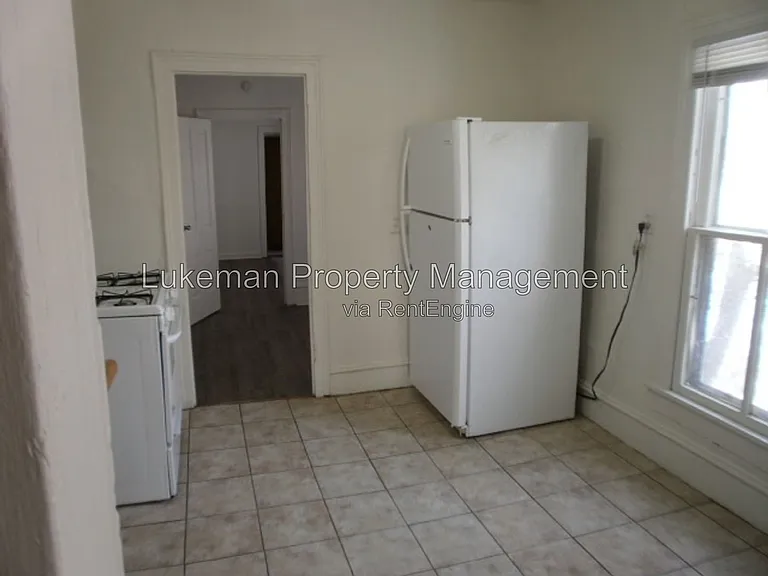 932 S Park St #930-2 — Photo 6