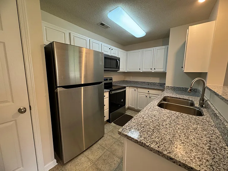 4306 Timberbrooke Dr #2C — Photo 9