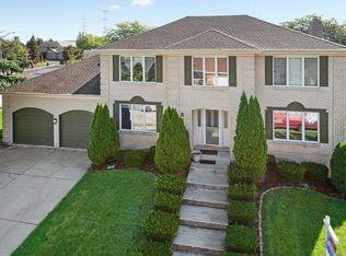 13031 Parkside Dr, Palos Park, IL 60464